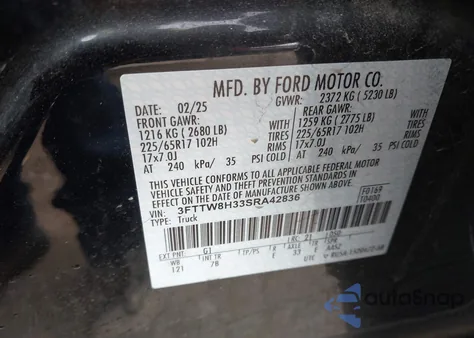 2025 Ford Maverick Xlt z USA, uszkodzony, nr VIN 3FTTW8H33SRA42836